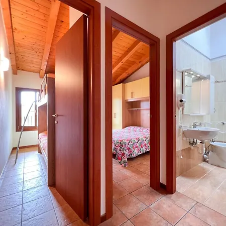 Апартаменты Terraced House Near Бибионе